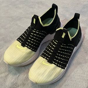 Nike React Phantom Run Flyknit 2